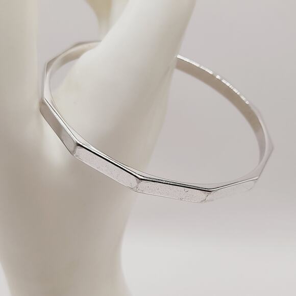 Vintage Monet Silver Tone Faceted Bangle Bracelet Signed Designer - Picture 2 of 9